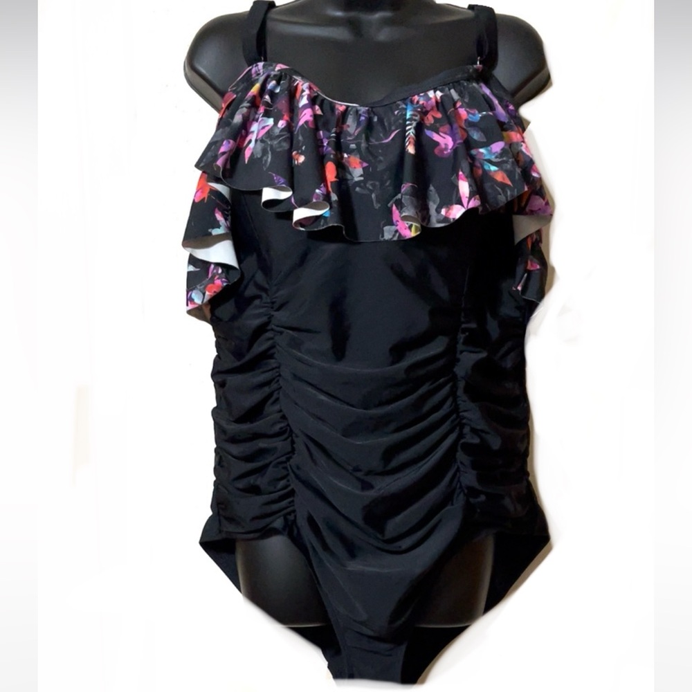 🌼TORRID Ruffle Trim Off-The-Shoulder Ruched Swimsuit🌼 - Picture 2 of 15